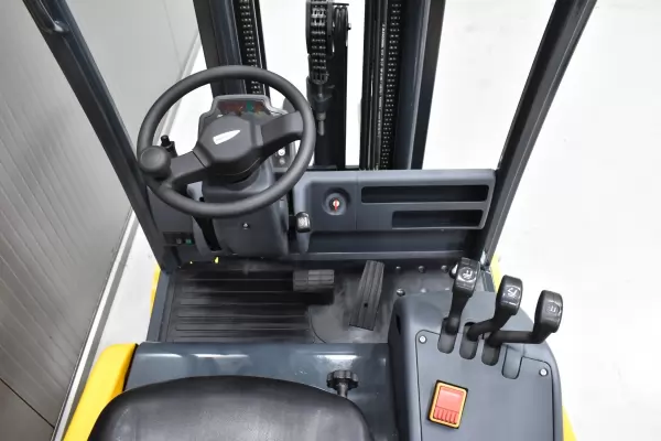 JUNGHEINRICH EFG 320 N