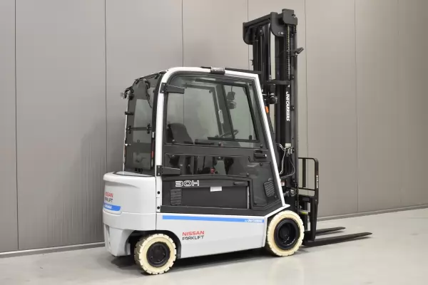 NISSAN G1Q2L30Q