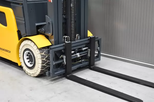 CATERPILLAR 2EP5000