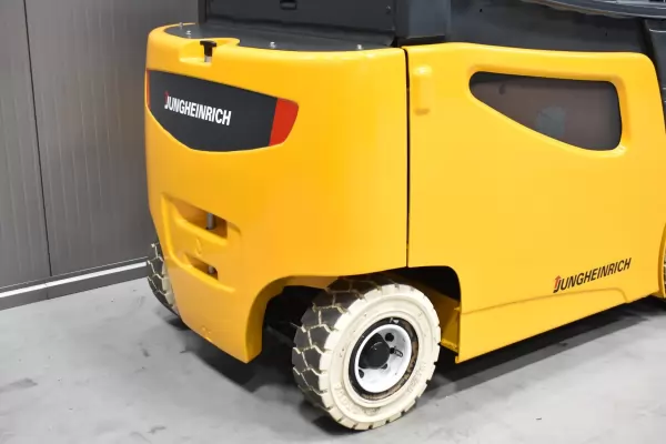 CATERPILLAR 2EP5000
