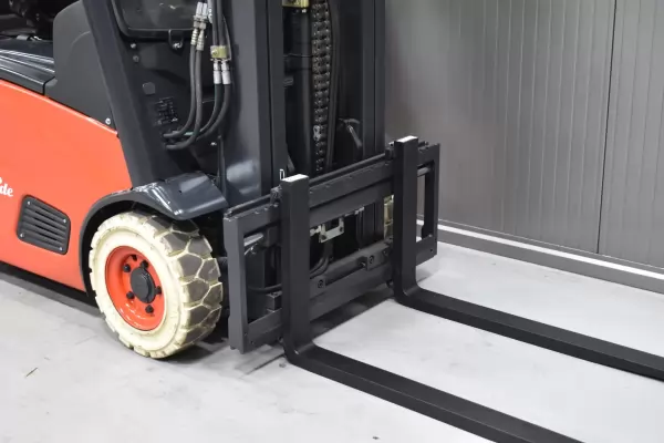 LINDE E 12 - 01