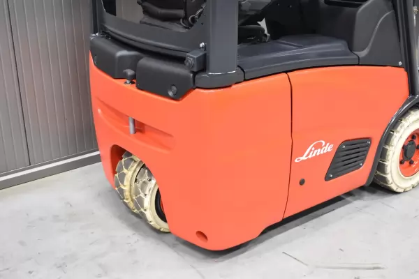 LINDE E 12 - 01