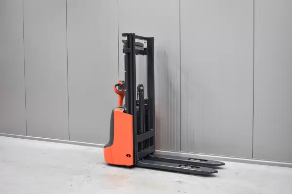 LINDE L 10