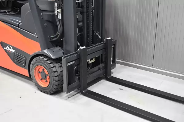LINDE E 16 - 02