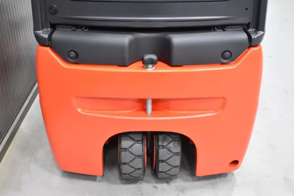 LINDE E 18 - 02